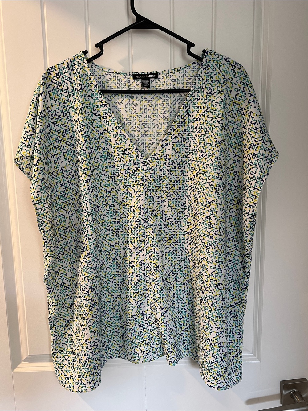 Hilary Radley White V-Neck Short Sleeve Printed Blouse